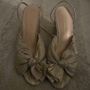Loeffler Randall Camellia Pleated Pearl Platinum Bow Heels 9.5 $395